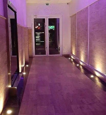 Vlada Apartment *