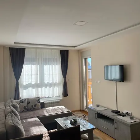 Vlada 아파트 즐라티보